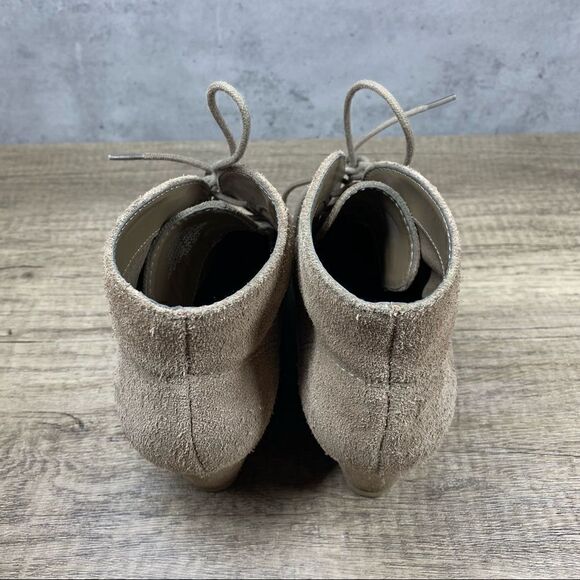 Nine West Womens Lazona Tan Suede Boots size 7.5.. - Picture 4 of 9